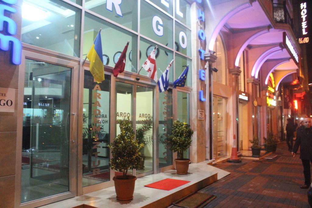 Hotel Argo Батумі Екстер'єр фото